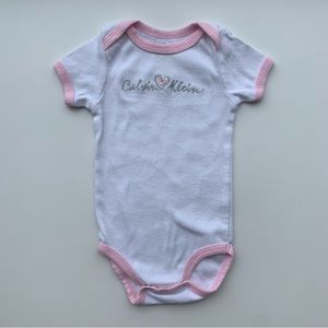 3/$10 CALVIN KLEIN Baby girl bodysuit 0-3m